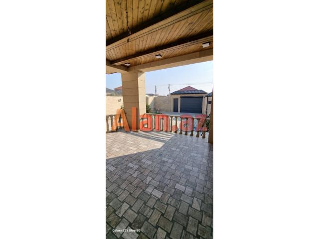 Buzovnada bağ evi satılır