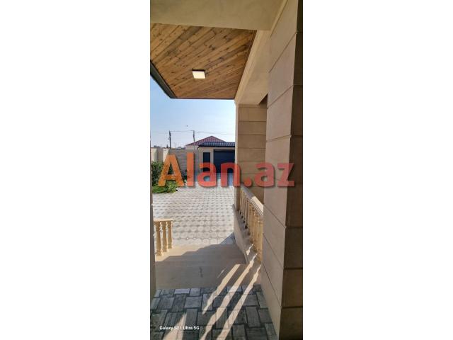 Buzovnada bağ evi satılır