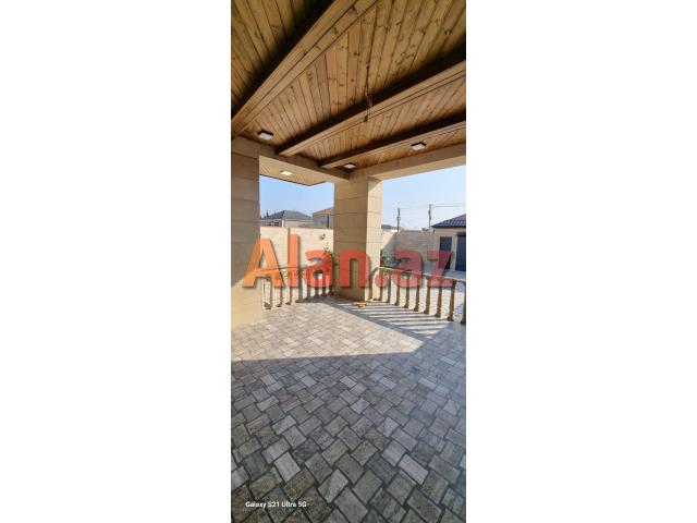 Buzovnada bağ evi satılır