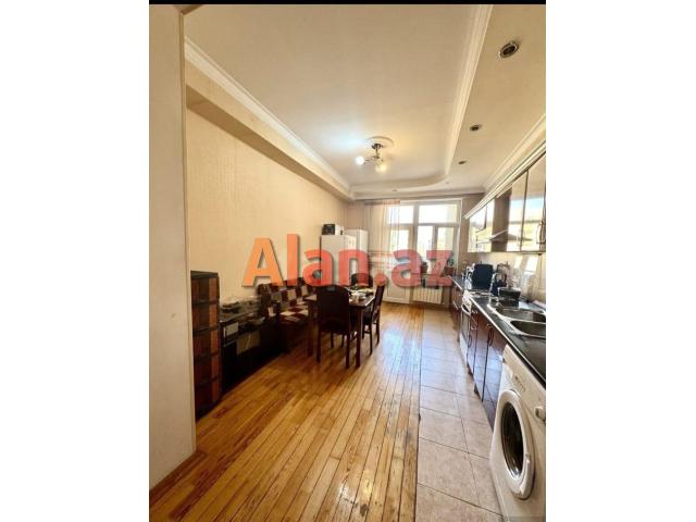 YENİ YASAMALDA MƏNZİL SATILIR !!!!