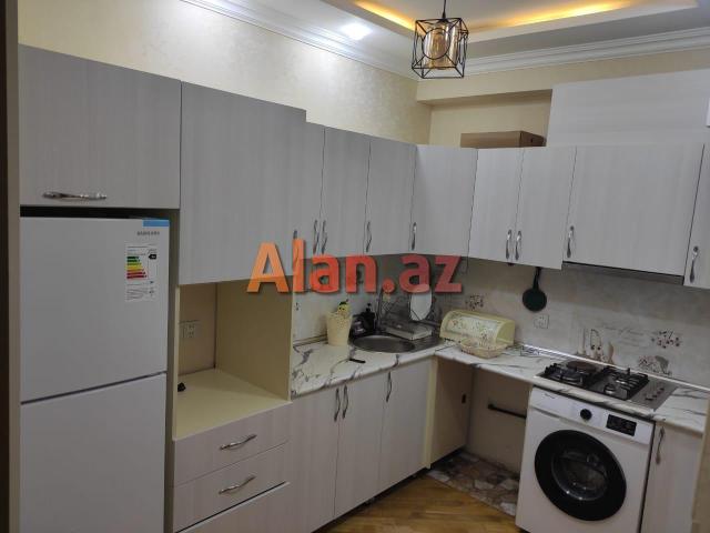 Əhmədlidə 2 otaqlı əla mənzil