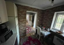 Buzovnada həyət evi satılır