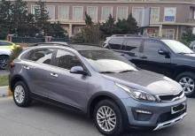 Etibarlı, ekonom KİA RİO X-line satılır
