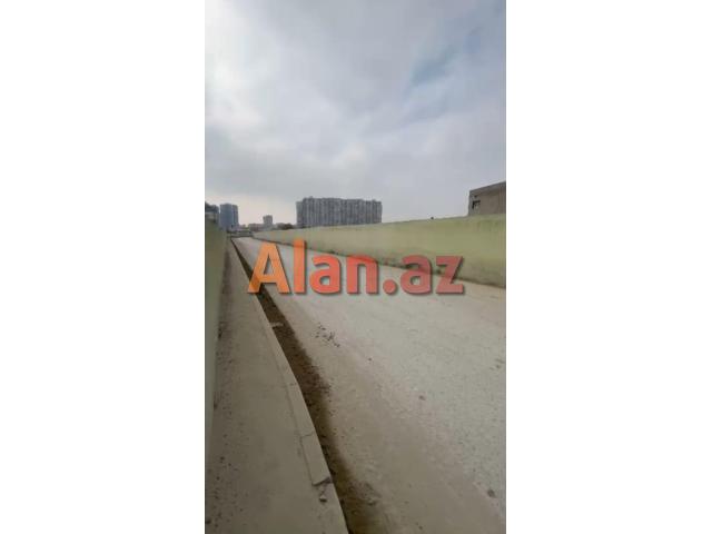 Bakmil m yanda 32 sot torpaq isdfade olmyub