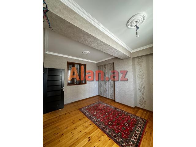 Həzi Aslanov da 2 otaqlı tam əşyalı əla mənzil