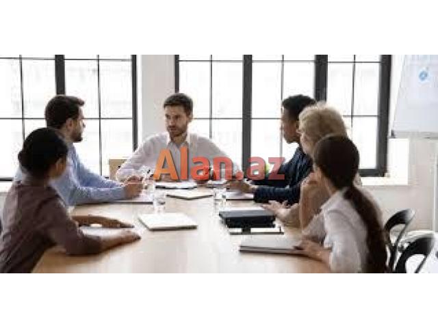 Menecer teleb olunur