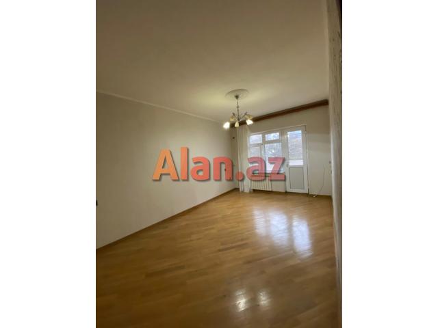 Köhnə Günəşlidə 3 otaqlı Tam Əşyalı, əla mənzil