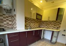 Köhnə Günəşlidə 3 otaqlı Tam Əşyalı, əla mənzil