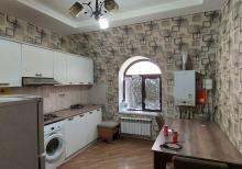 3 otaqlı 115 kv təmirli mənzil kirayə verilir