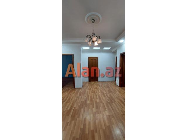 120 m2 3 otaqlı təmirli mənzil kirayə verilir