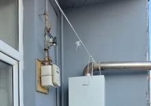 120 m2  3 otaqlı təmirli mənzil kirayə verilir