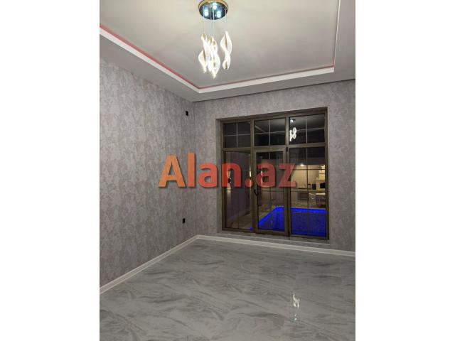 Novxanıda bağ evi satılır