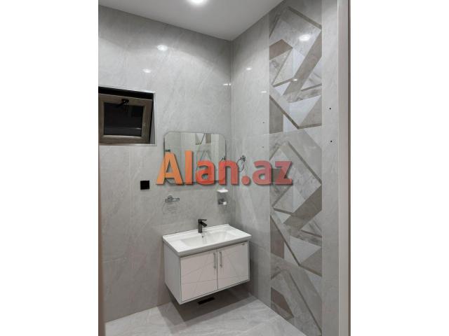 Novxanıda bağ evi satılır