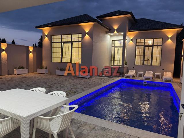 Novxanıda bağ evi satılır