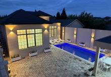 Novxanıda bağ evi satılır