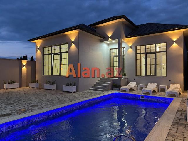 Novxanıda bağ evi satılır