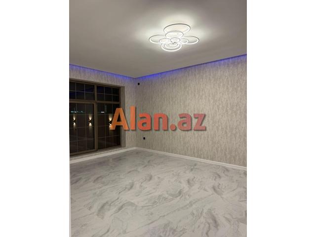 Novxanıda bağ evi satılır