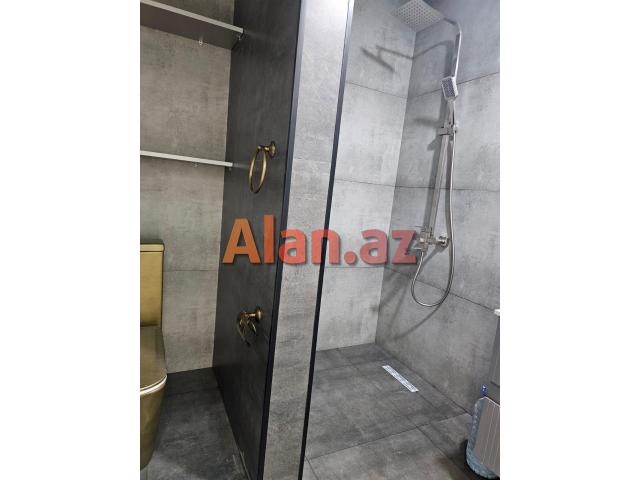 Neftçilər parkının yanında 2 otaqlı əla mənzil