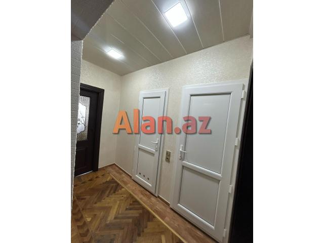 Yeni Günəşlidə 4 otaqlı əla mənzil