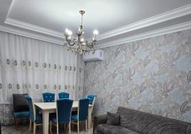 Yeni Günəşlidə V massivində 3 otaqlı əla mənzil