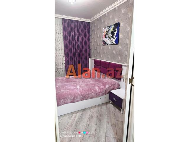 Yeni Günəşlidə V massivində 3 otaqlı əla mənzil