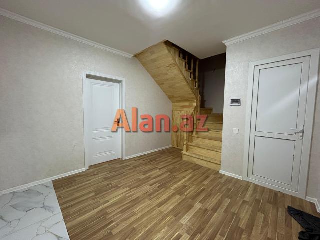 Xırdalanda  3 otaq  h/evi  satışda