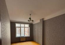 8ci kilometr, Nazlı Saraya yaxın qanuni 2 otaqlı mənzil