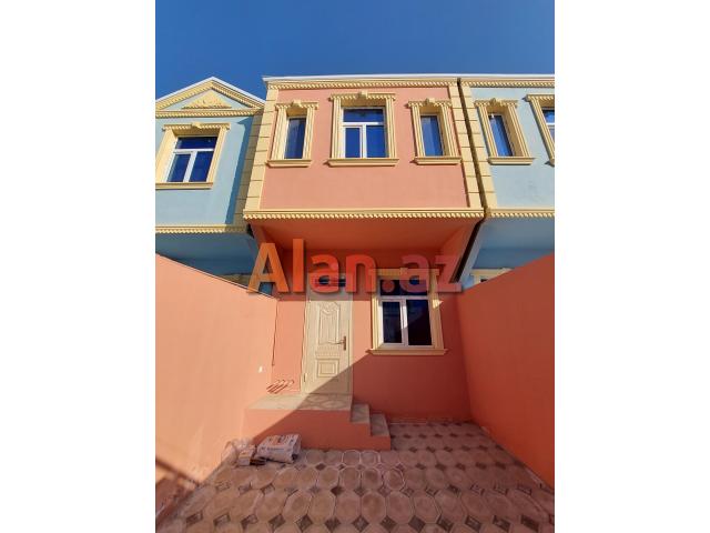 2 mərtəbə   3 otaq  h/evi  satışda