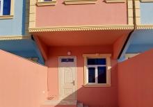 2 mərtəbə   3 otaq  h/evi  satışda