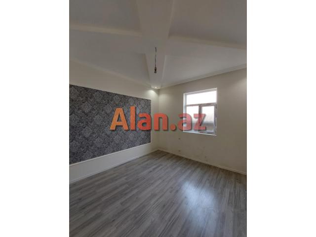 2 mərtəbə   3 otaq  h/evi  satışda