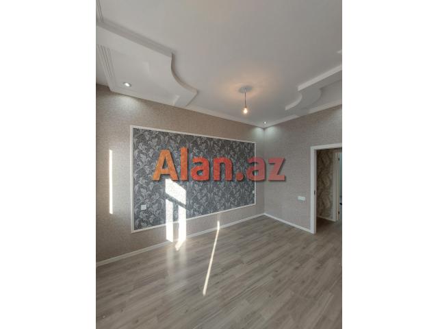 2 mərtəbə   3 otaq  h/evi  satışda