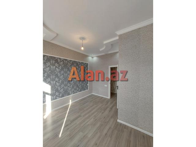 2 mərtəbə   3 otaq  h/evi  satışda