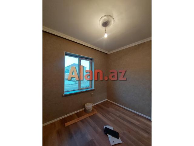 3  otaqlı   həyət  evi  satışda