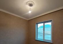 3  otaqlı   həyət  evi  satışda