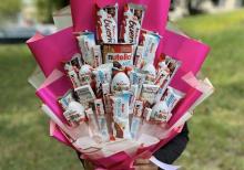 Kinder hədiyyə buketleri