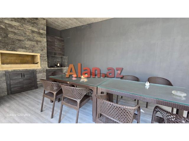 Mərdəkanda villa satılır