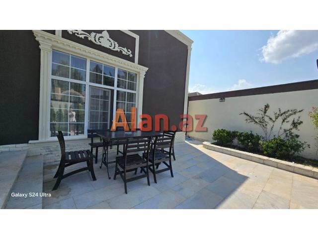 Mərdəkanda villa satılır