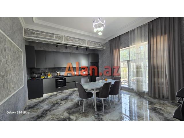 Mərdəkanda villa satılır