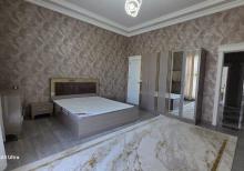 Mərdəkanda villa satılır