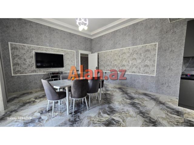 Mərdəkanda villa satılır