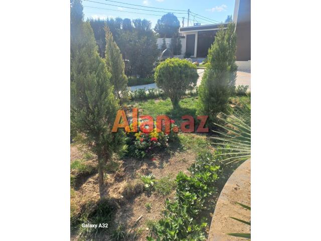 Mərdəkanda villa satılır
