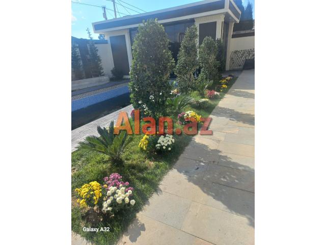 Mərdəkanda villa satılır