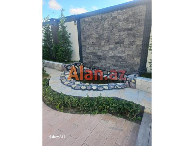 Mərdəkanda villa satılır