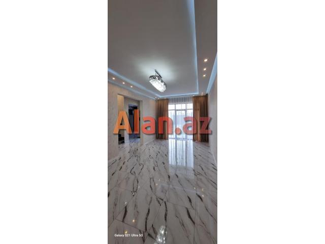 Şüvəlanda bağ evi satılır