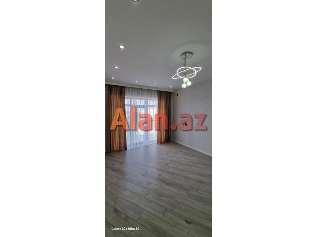 Şüvəlanda bağ evi satılır