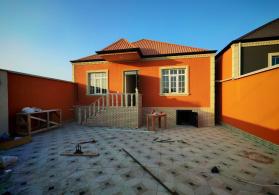 Maştağada həyət evi satılır