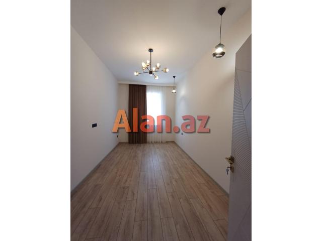 Şüvəlanda bağ evi satılır