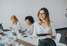 Ofis meneceri tələb olunur