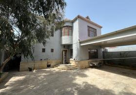 Maştağada həyət evi satılır