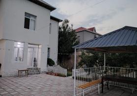 Pirşağıda həyət evi satılır